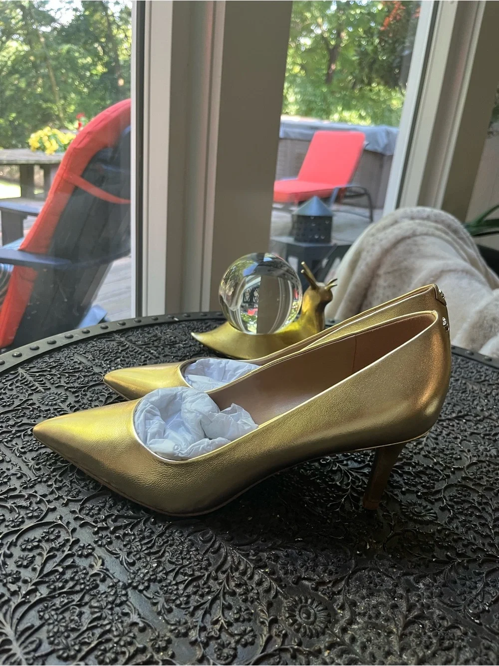 SAM EDELMAN VIENNA AMBER GOLD PUMPS 8.5